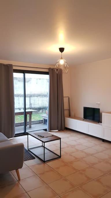 Les Jardins D'aurore Apartment *